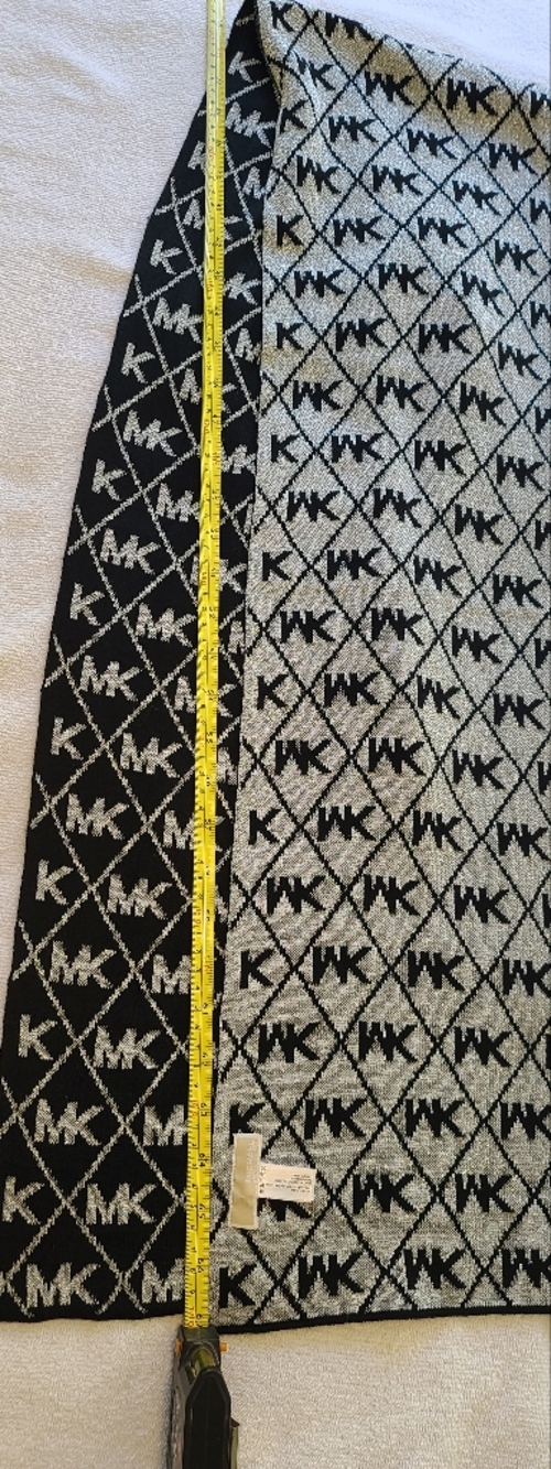 Michael Michael Kors Black&Silver Logo Monogram Scarf Metallic Sparkle - Picture 6 of 6